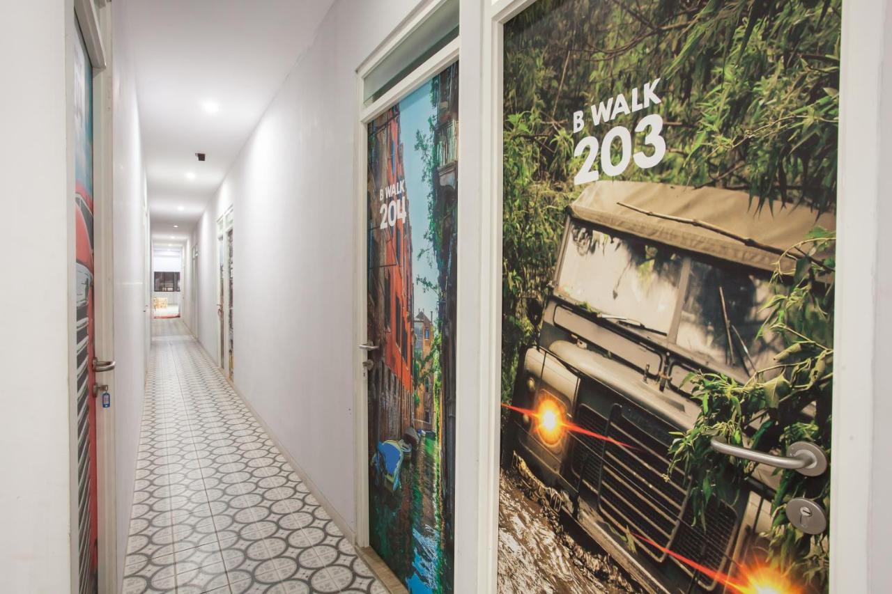 Reddoorz Plus @ Raya Sengkaling Malang Exteriör bild